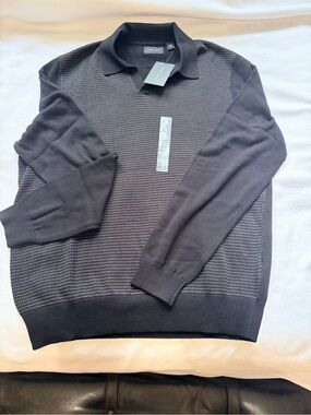 Perry Ellis Men's Black Textured V-Neck Sweater